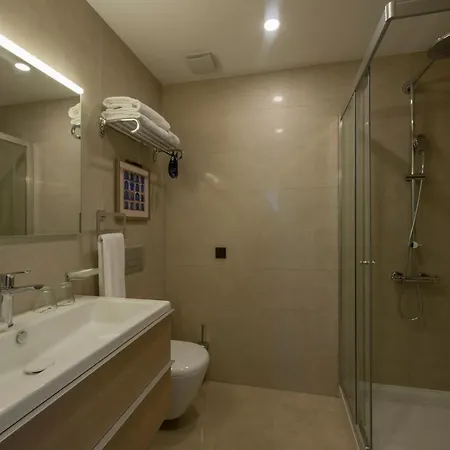 아파트 The Superior Living Batisehir 이스탄불