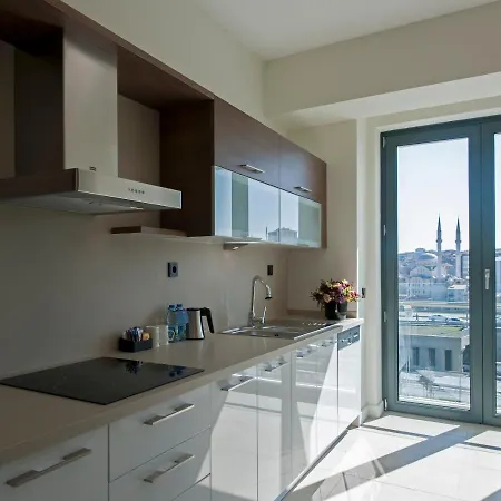 아파트 The Superior Living Batisehir 이스탄불