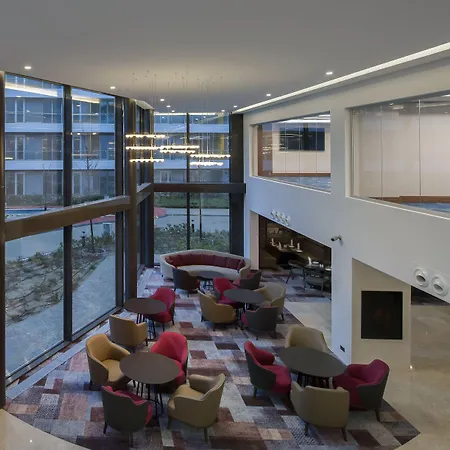 The Superior Living Batisehir